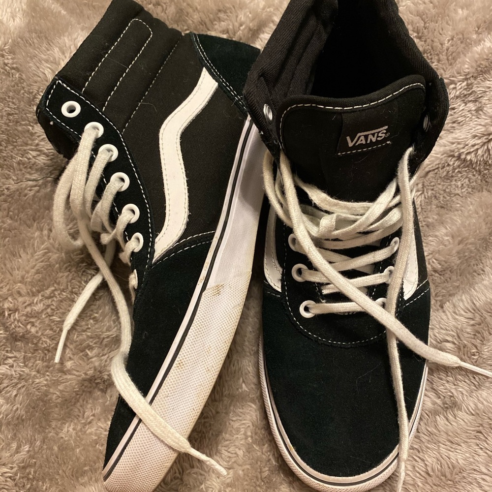 Like new Van’s High Tops